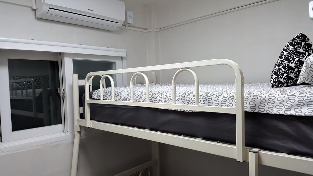 Lvia Guesthouse Сеул Экстерьер фото